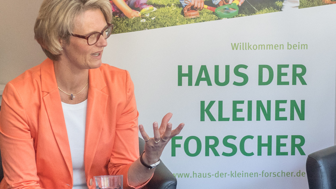 Karliczek Kinder Sollten Grundsatzlich Verstehen Wie Unsere