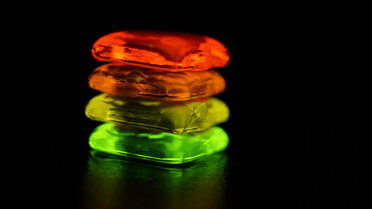 Licht an - mit leuchtenden Gläsern - BMBF