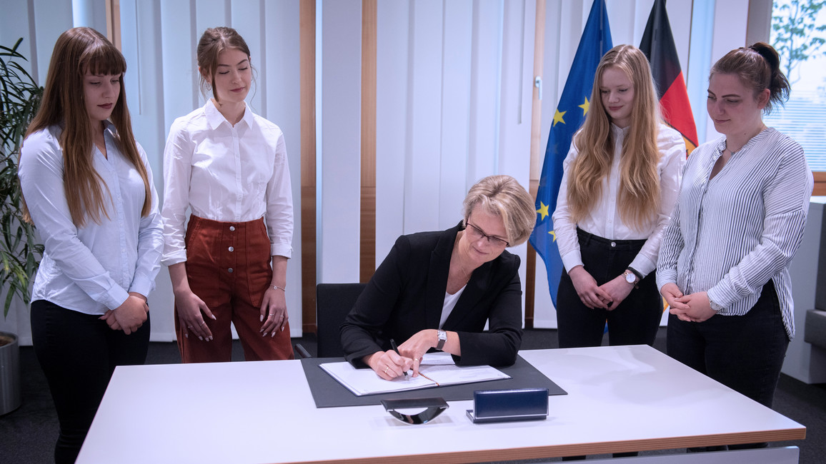 Unterzeichnung Digitalpakt
