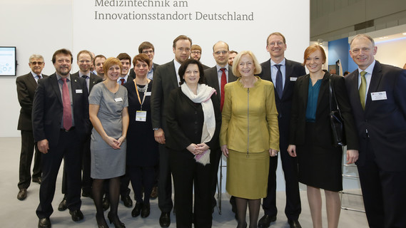 Das neue Förderkonzept Medizininformatik wurde von Bundesforschungsministerin auf der MEDICA 2015 in Düsseldorf vorgestellt.