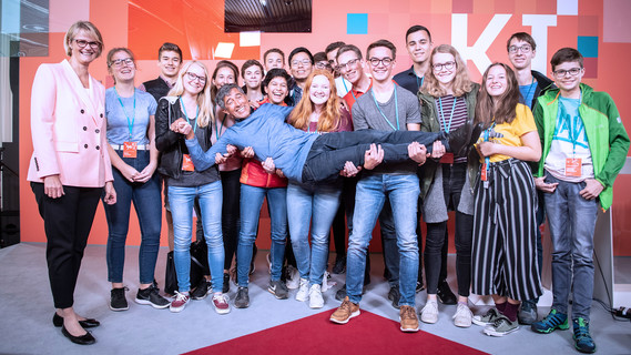 Bundesministerin Anja Karliczek eröffnet die Abschlussveranstaltung zum Tag der Talente 2019