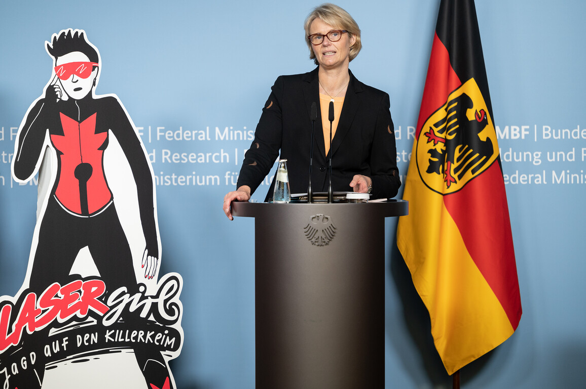 Pk zum Comic Lasergirl
