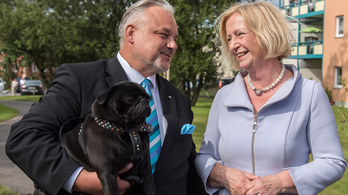 Im Rahmen ihrer Sommerreise besuchte Bundesministerin Johanna Wanka die Chemnitzer Siedlungsgemeinschaft