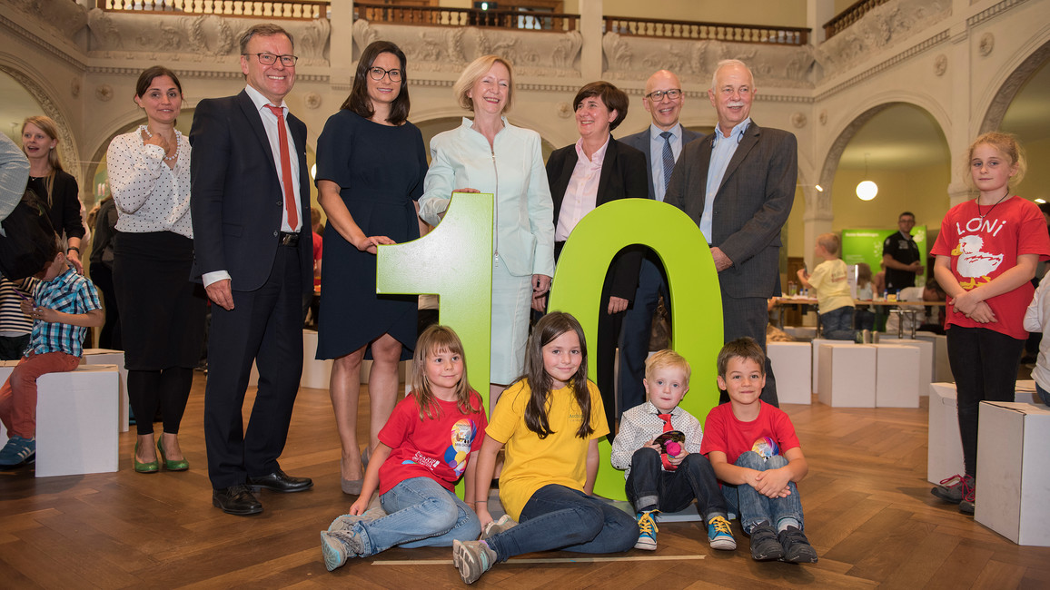 10 Jahre Haus Der Kleinen Forscher Bmbf